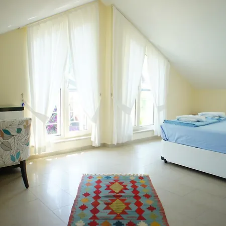 Aquamarine Terace Suite Daire *