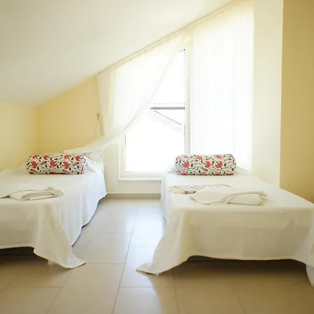 Daire Aquamarine Terace Suite *